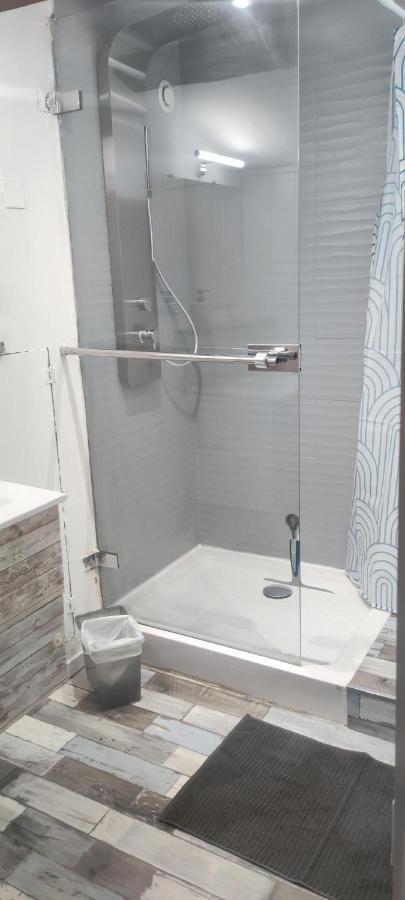 Chez Bichette Saint Maximin Apartment Екстериор снимка